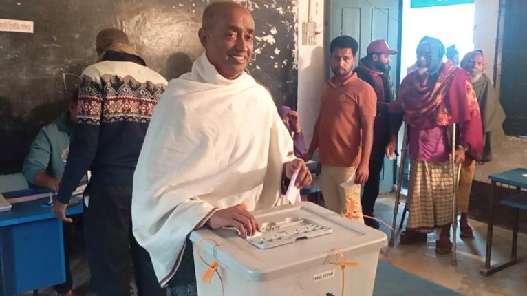 এবারের ভোট রাতে হয়ে যায়নি : সাবেক অ্যাটর্নি জেনারেল