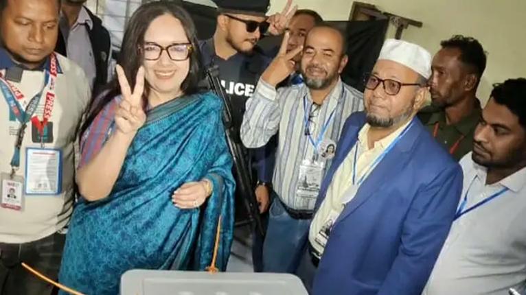 আশুগঞ্জে আট কেন্দ্র ঝুঁকিপূর্ণ, শঙ্কায় রুমিন ফারহানা