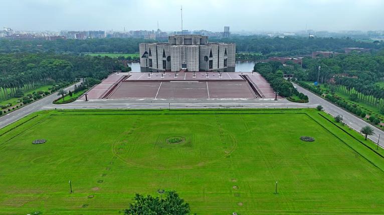 মঙ্গলবার সকালে সংসদ সদস্য ও সংবিধান সংস্কার পরিষদের শপথ, বিকালে মন্ত্রিসভার