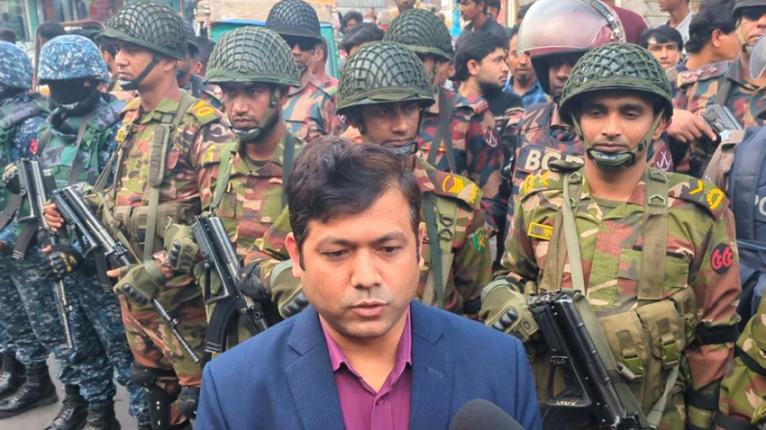 খুলনায় যৌথ টহল অভিযান শুরু