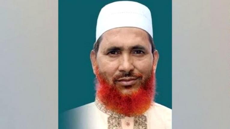 প্রায় ৫০ লাখ টাকাসহ বিমানবন্দরে ঠাকুরগাঁও জেলা জামায়াত আমির আটক