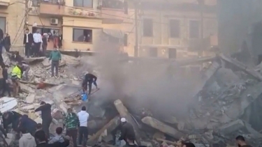 লেবাননে ভবন ধসে নিহত বেড়ে ১৪, উদ্ধারকাজ অব্যাহত