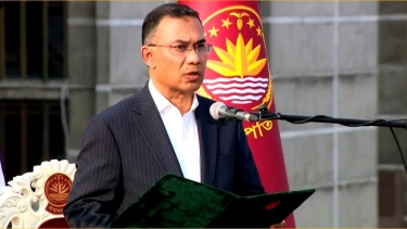 শপথ গ্রহণের মাধ্যমে নতুন সরকারের আনুষ্ঠানিক যাত্রা শুরু হলো