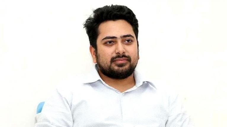 নাহিদ ইসলামের প্রার্থিতা স্থগিত চেয়ে রিট, আজ শুনানি