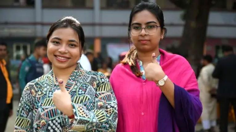 নির্বাচনে নারী ভোটার কত?