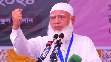 ভোটকেন্দ্রে মোবাইল ফোন নিষিদ্ধের বিষয়ে জামায়াত আমিরের কড়া বার্তা