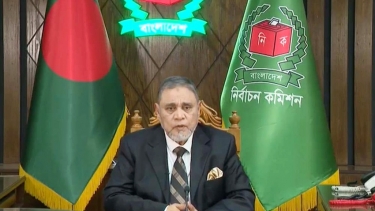 সবাইকে স্বতঃস্ফূর্তভাবে ভোট দেওয়ার আহ্বান সিইসির