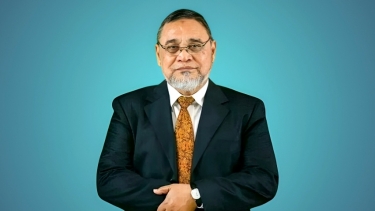 আমরা যে কমিটমেন্ট দিয়েছি, সেটাকেই ফোকাসে রেখে এগিয়ে যাচ্ছি : সিইসি