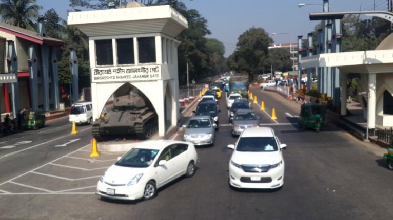 ক্যান্টনমেন্টে ব্যক্তিগত অস্ত্র বা গানম্যান নেওয়ার বিষয়ে বিধান কী?