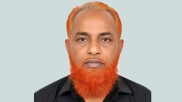 রুমিন ফারহানার আসনে ভোটকেন্দ্রে পোলিং অফিসারের মৃত্যু