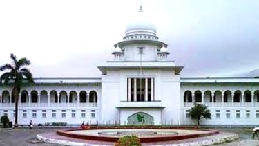 দ্বৈত নাগরিকত্বের অভিযোগে নাহিদ ইসলামের প্রার্থিতা স্থগিত চেয়ে রিট