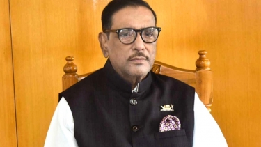 <small>মানবতাবিরোধী অপরাধ</small> ওবায়দুল কাদেরের বিরুদ্ধে সাক্ষ্য দিলেন শহীদ ওসমানের বাবা