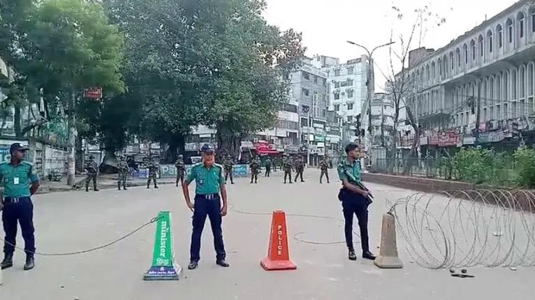 হঠাৎ আইনশৃঙ্খলা পরিস্থিতির অবনতি : বাড়ছে উদ্বেগ