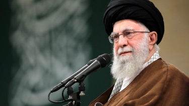 ইমাম খামেনি সহ ইরানে কমপক্ষে ৪০ কর্মকর্তা নিহত, ৪০ দিনের রাষ্ট্রীয় শোক