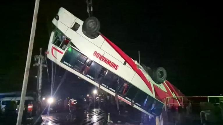 পদ্মায় বাসডুবি: পরিচয় মিলেছে নিহত ২৬ জনের