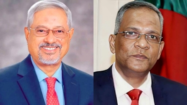 সাবেক দুই লেফটেন্যান্ট জেনারেলের বিরুদ্ধে ট্রাইব্যুনালে গ্রেপ্তারের আবেদন