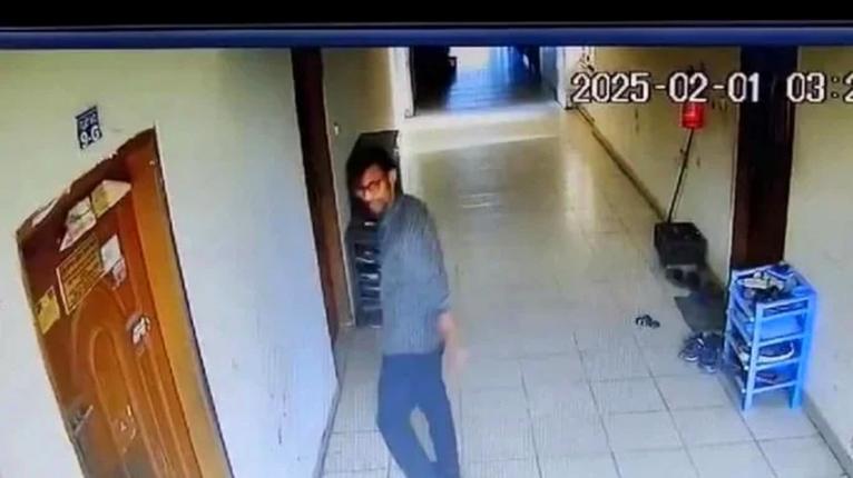 মোহাম্মদপুরে ‘নিষ্ঠুরভাবে’ বিড়াল হত্যা মামলায় আকবরের ছয় মাসের কারাদণ্ড