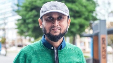 অস্তিত্বহীন প্রতিষ্ঠানে অনুদান