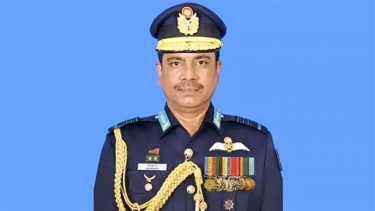 স্ত্রীসহ বিমান বাহিনীর সাবেক প্রধান হান্নানের আয়কর নথি জব্দের আদেশ