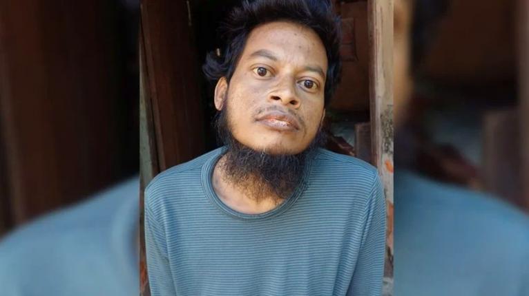 ‘ভূতুড়ে’ ঋণের বোঝা রেখে মারা গেলেন রাসেল