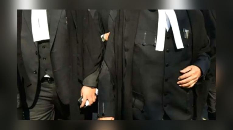 আইনজীবীদের কালো কোট পরা নিয়ে নতুন সিদ্ধান্ত