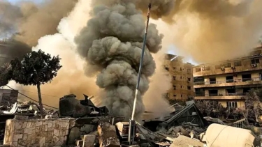 <small>সিএনবিসি নিউজ</small> ‘ইরান-যুক্তরাষ্ট্রের মধ্যে যুদ্ধবিরতির মেয়াদ বাড়ছে না’