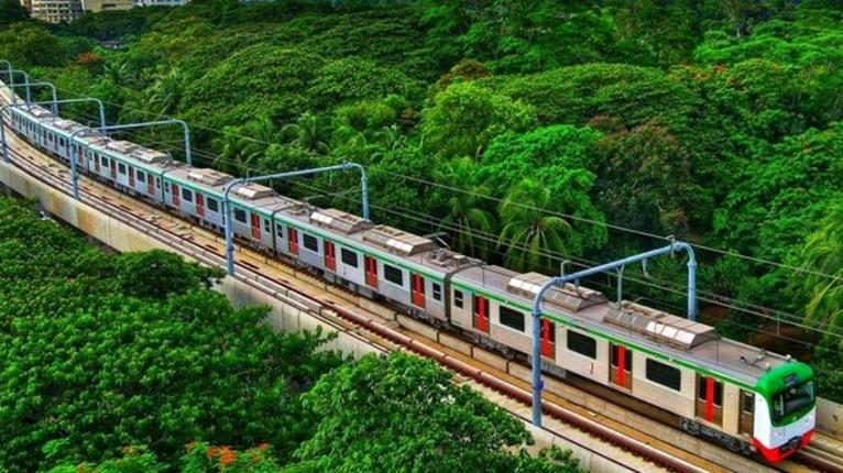 মেট্রোরেলে রাতে চলাচলকারী যাত্রীদের জন্য সুখবর