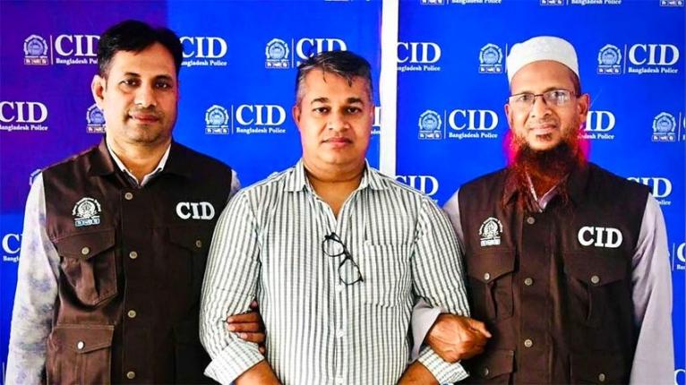 কর্মস্থলের ৭ হাজার ৫৫০ ভরি স্বর্ণালঙ্কার আত্মসাত করে জুয়েলারি দোকান, বাড়ি-গাড়ির মালিক