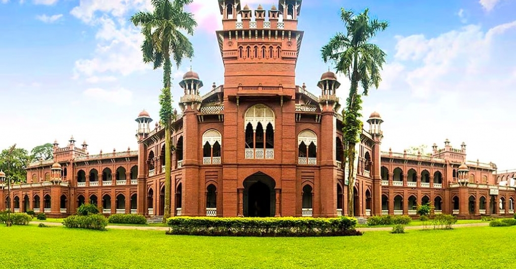 Party-affiliated politics quietly returns to DU halls
