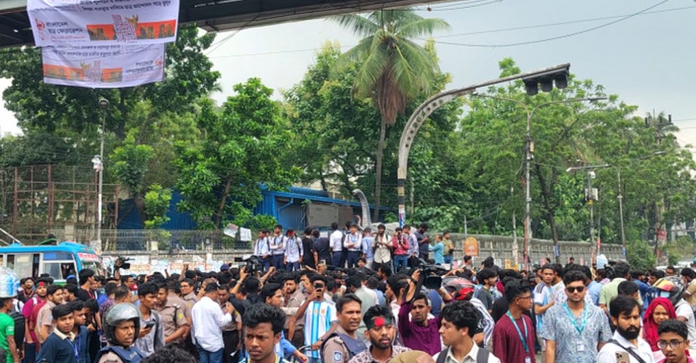HSC examinees suspend protest, submit 6-point charter